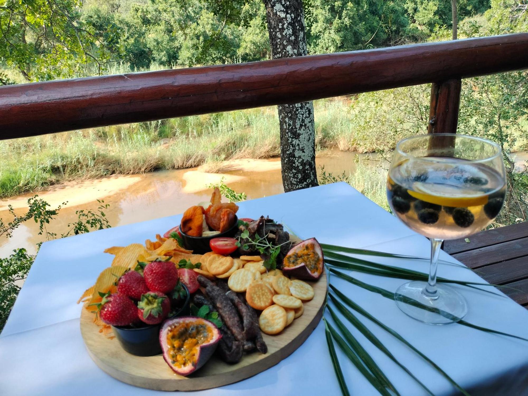 Karongwe River Lodge Karongwe Game Reserve Esterno foto